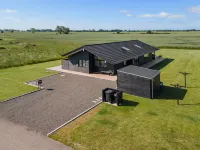 "Thalie" - 400m from the Sea