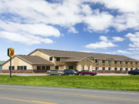 Super 8 by Wyndham Cameron Hotels in Cameron