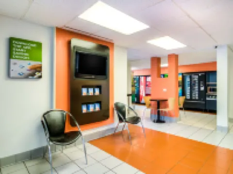 Motel 6 Arlington Heights, IL - Chicago North Central Hotels in Cook County