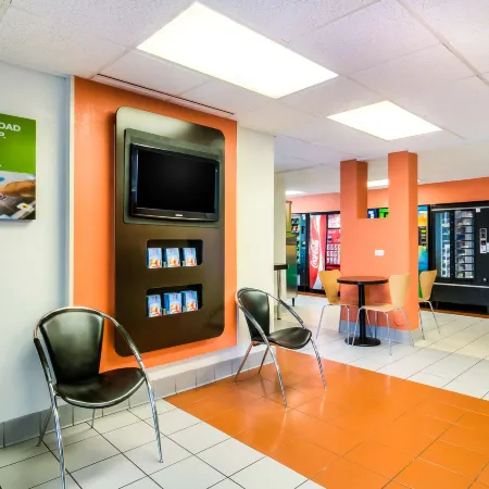 Motel 6 Arlington Heights, IL - Chicago North Central