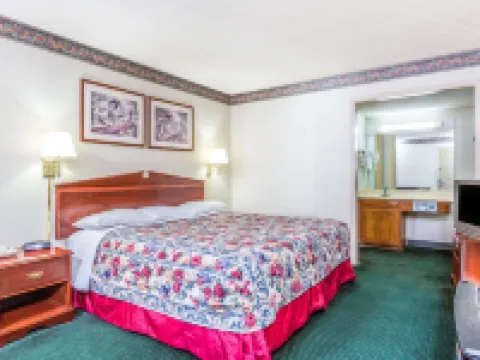 Days Inn by Wyndham Cornelia Hotels in Cornelia