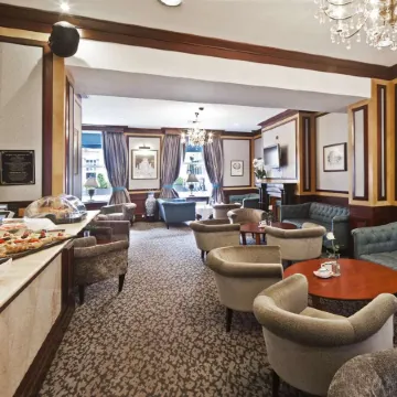 Gem Langham Court Hotel Отели рядом с достопримечательностью «Больница Грэйт Ормонд стрит»