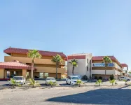 Rodeway Inn & Suites