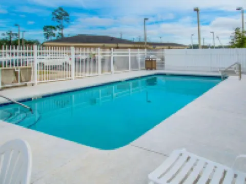 Sleep Inn & Suites Palatka North Hotels in Palatka
