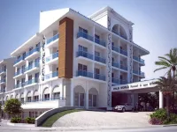 Palm World Side Resort & Spa Hotels in der Nähe von Selge Park Shoping Center