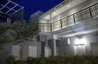 Tataki Family Hotel Fira
