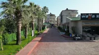 Club Wasa Holiday Village Hotel Hotel di Elikesik