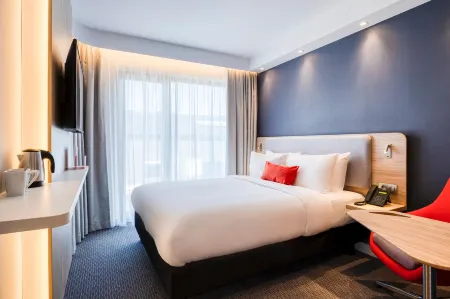 Holiday Inn Express Antwerp - City Centre Отели в г. Антверпен
