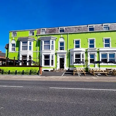比奇菲爾德酒店 鄰近布萊克普爾塔（Blackpool Tower）的酒店