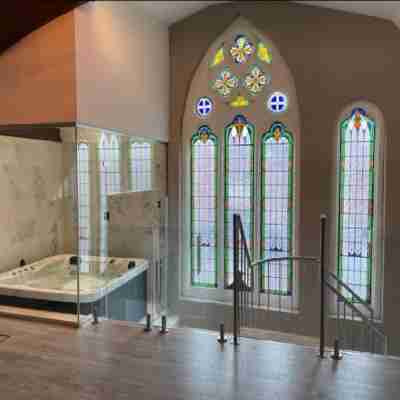 Central Luxurious Stylish Church Conversion Fitness & Recreational Facilities