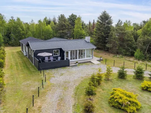 "Kalevi" - 900m from the Sea