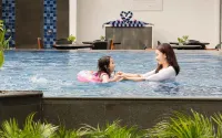 Swiss-Belhotel Jambi - Pools