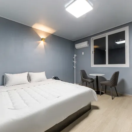 Yeosu Rivera Hotel