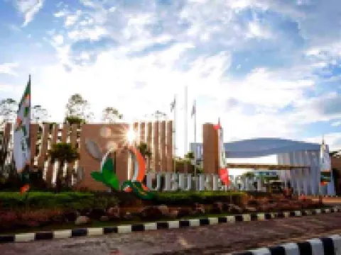 Hotel Q Qubu Resort Hotels in Raya River