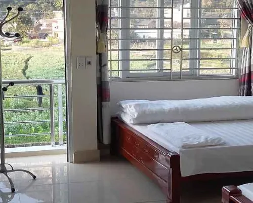 Huyen Tram Guesthouse Hotels in Dong Van