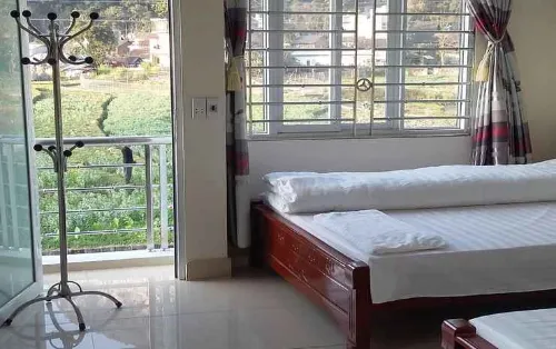 Huyen Tram Guesthouse Hotels in Dong Van