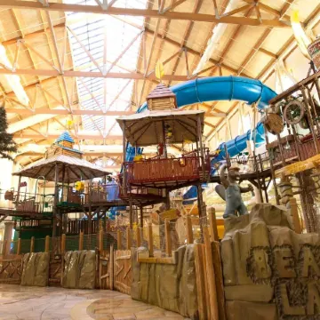 Great Wolf Lodge Mason