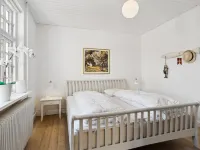 "Ortrud" - 200m from the Sea - 4 stjerner