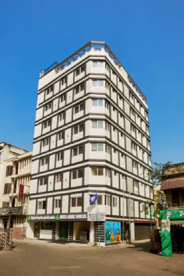 Hotel Akmg Towers Hotels near Chennai Central Railway Station