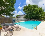 Econo Lodge Fredericksburg - Pools