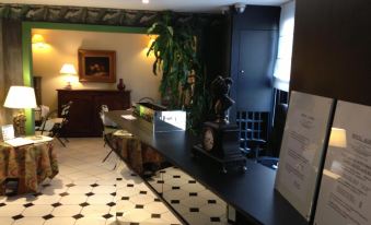 Hotel Agora