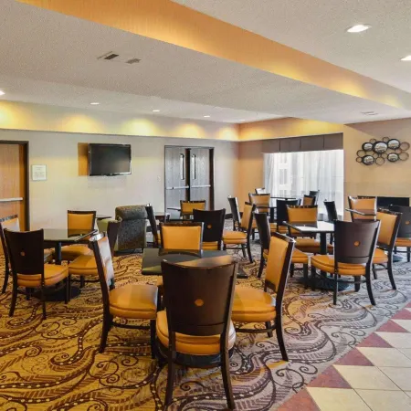Comfort Suites DFW Airport