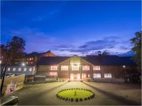 Shintamagawa Onsen Hotel a 