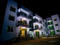 Malaikanzi Apartments Hotels in Namulanda