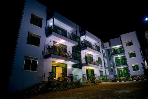 Three Bedroom Apartment Hotels in Namulanda