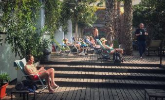 Hamra Urban Gardens