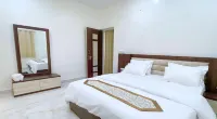 Hotel Basundhara - parking