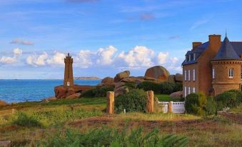 Charmante Maison Avec Wifi, Proche Plage et Sentier des Douaniers à Ploumanac'h - FR-1-368-57 - Housity