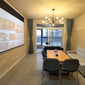 Qianchengjia's Homestay (Lanfeng Road)