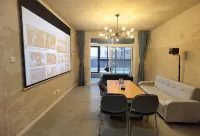 Qianchengjia's Homestay (Lanfeng Road)