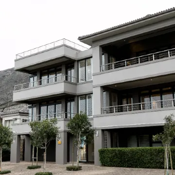 Selkirk House