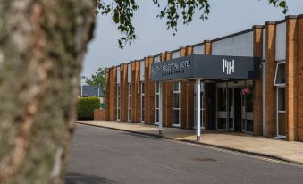 The Milestone Peterborough Hotel, Sure Collection by BW