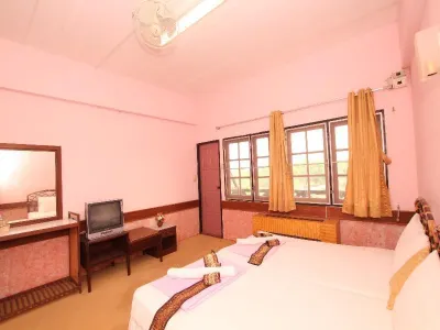 Saichonview Riverkwai Resort Отели в г. Dan Makham Tia