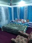 Rose Bowl Guest House/Paying Home