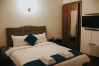Fibar Hotel Zincirlihan - parkir