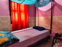 Goroomgo Central Guest House Agartala Các khách sạn gần ISKCON, Math Chowmuhani