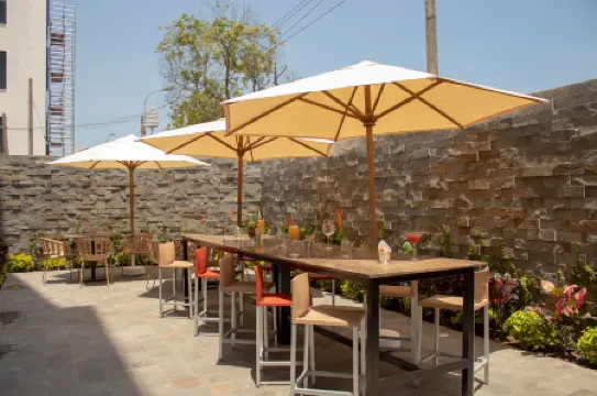 Hotel Estelar San Isidro