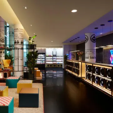 Avani Frankfurt City Hotel Отели рядом с достопримечательностью «Римский форум»