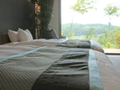 시로카네 노 모리