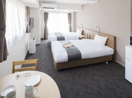 Coruscant Hotel Nagasaki Station 3 Отели рядом с достопримечательностью «Honrenji»