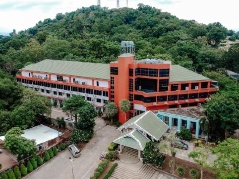 โรงแรมเบเวอร์ลี ฮิลล์ ปาร์ค