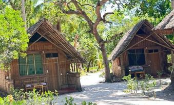 Juani Beach Bungalows