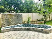Lihini Scandic Hotels in Seeduwa