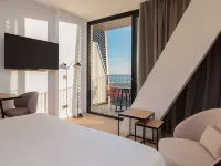 Tembo Barcelona Hotels near Diagonal Mar