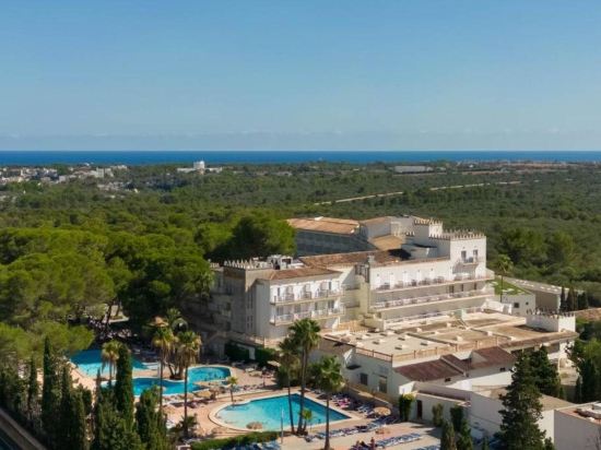 Hotel Castell Dels Hams