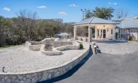 River Oak Inn Hotels in Bandera County